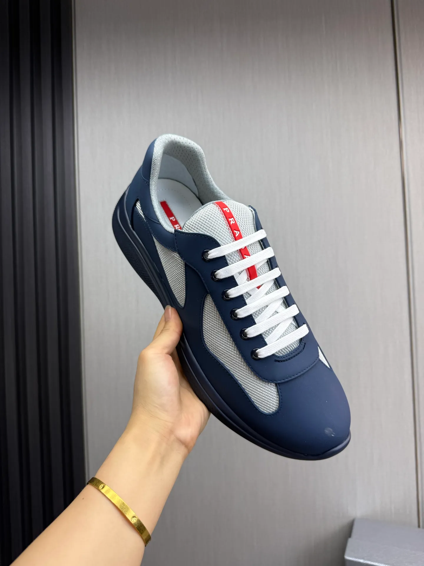Men's shoes 640💰 [PRADA] Hot selling items🔥Must be recommended every day~~ Official website synchronized, 1:1 high quality shipments✔️ Imported cowhide fabric, rubber material + cowhide lining, original bottom, high-end airplane box packaging🎁 38-45 (38.45 custom-made, non-returnable)